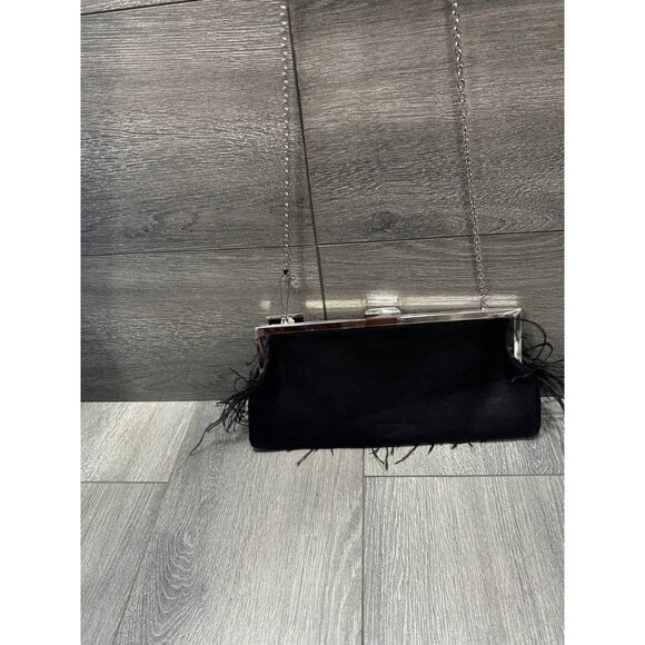 INC International Concepts CARLYN Feather Pouch Clutch Evening Bag Black B000376 - Picture 4 of 8